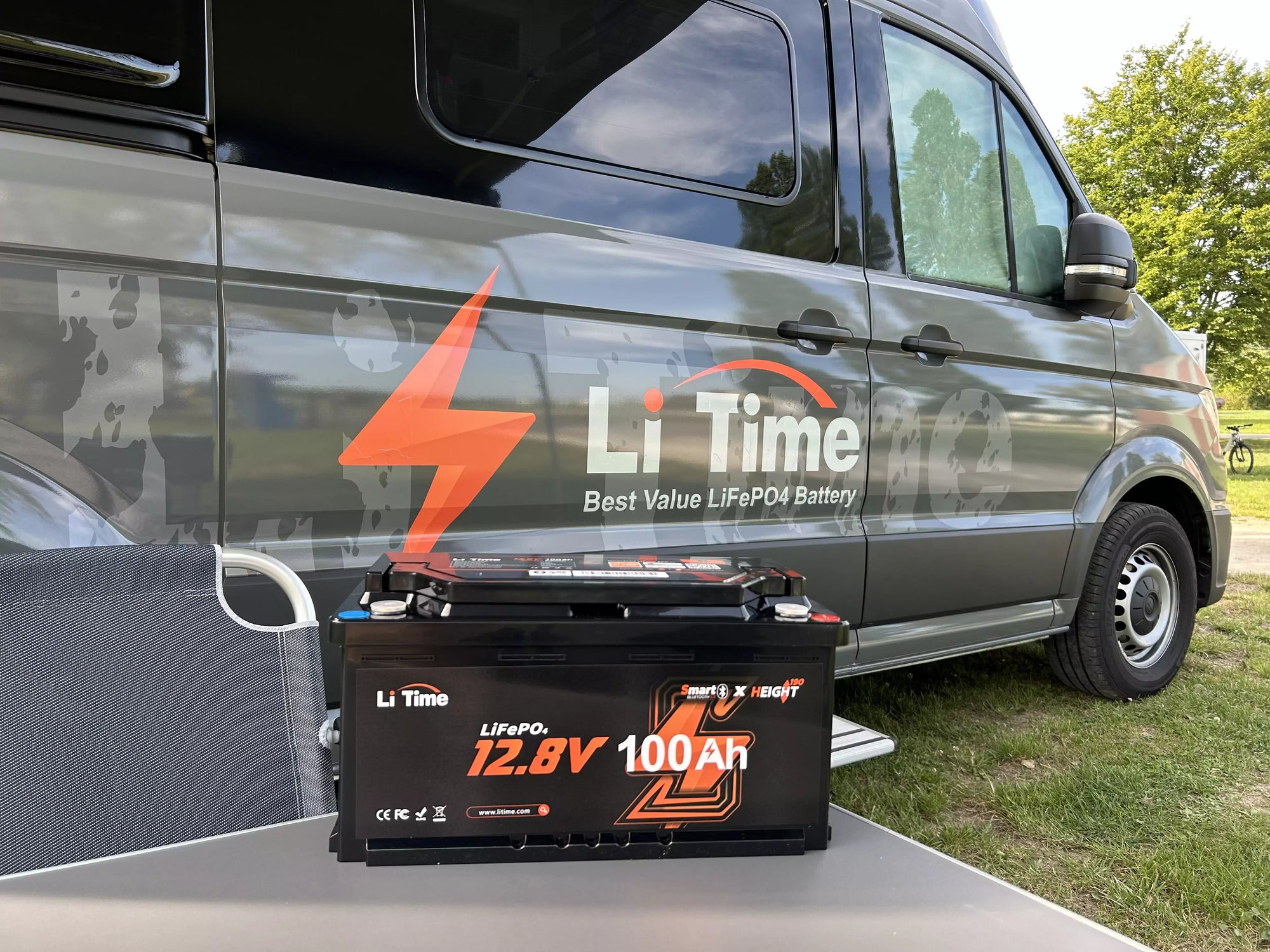 LiTime 12V 100Ah H190 Batteria al Litio + Caricabatterie 12V 20A - Soluzione Completa per Camper